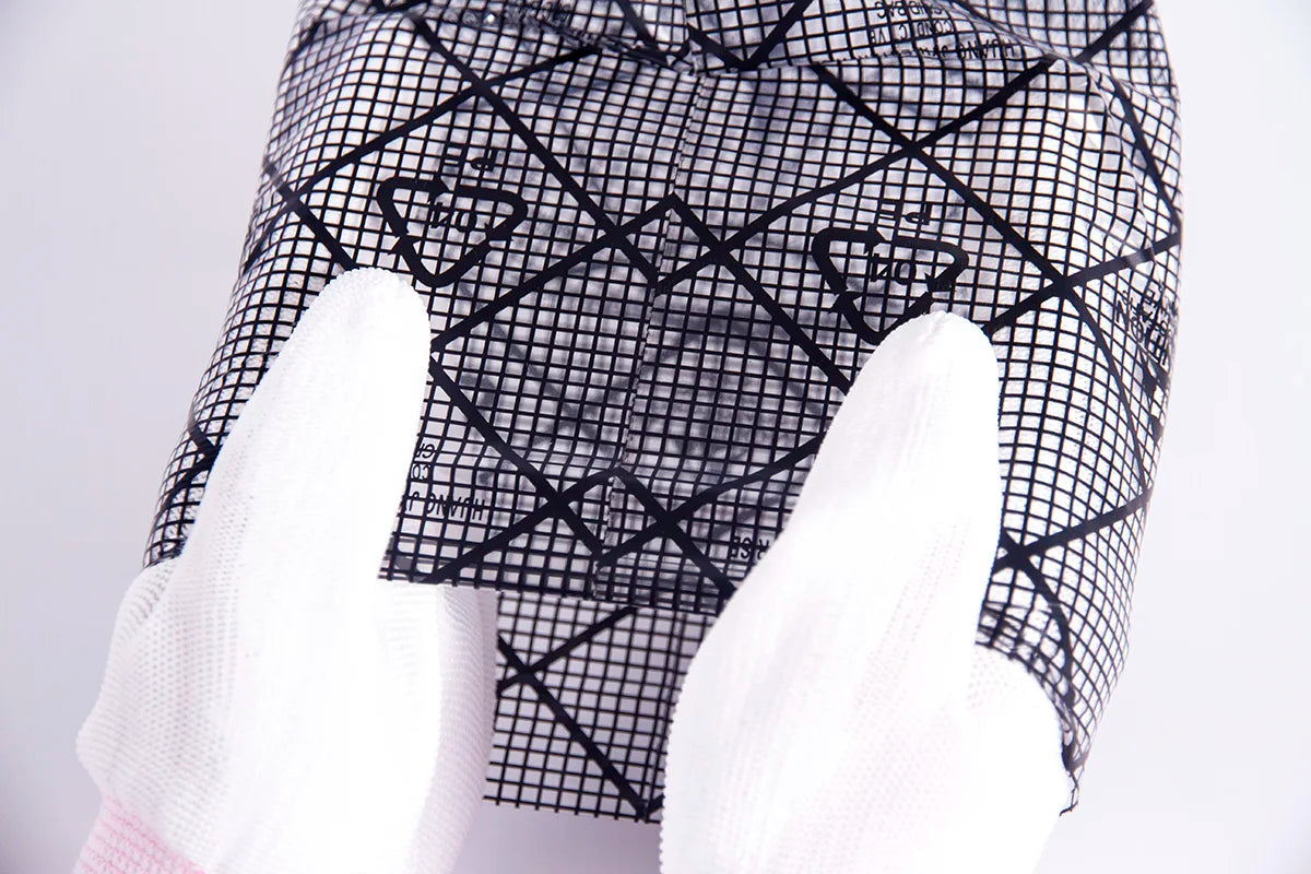 Customized Anti Static Black Conductive Grid Pe Bag Shielding Packaging Electrostatic Pc Accessories